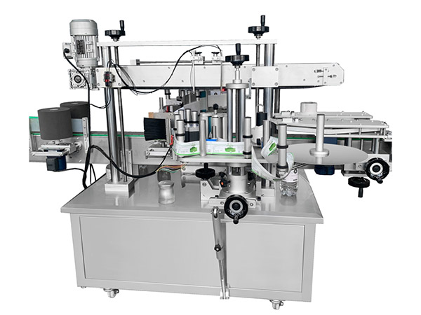 Labeling machine